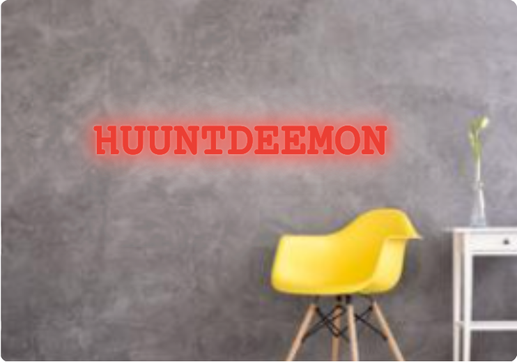 Custom text: HUUNTDEEMON
